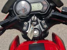https://riyasewana.com/uploads/bajaj-pulser-135-191234056214.jpg