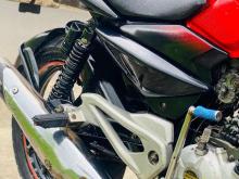 https://riyasewana.com/uploads/bajaj-pulser-135-201202236265.jpg