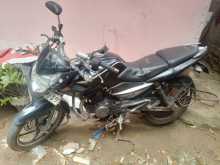 https://riyasewana.com/uploads/bajaj-pulser-135-2117040913704.jpg