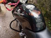 https://riyasewana.com/uploads/bajaj-pulser-135-212059464102.jpg