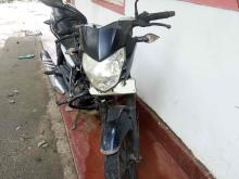 https://riyasewana.com/uploads/bajaj-pulser-135-237132524272.jpg