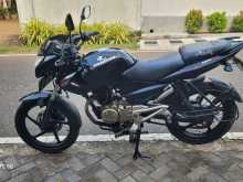 https://riyasewana.com/uploads/bajaj-pulser-135-241913214082.jpg