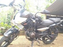 https://riyasewana.com/uploads/bajaj-pulser-135-2611220713212100.jpg