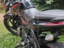 https://riyasewana.com/uploads/bajaj-pulser-135-271218171360344.jpg