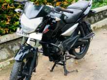 https://riyasewana.com/uploads/bajaj-pulser-135-2820152213204.jpg