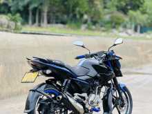 https://riyasewana.com/uploads/bajaj-pulser-135-38095022552.jpg