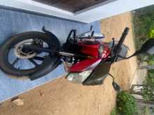 https://riyasewana.com/uploads/bajaj-pulser-135-817415613404.jpg