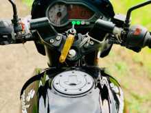 https://riyasewana.com/uploads/bajaj-pulser-150-102331094723.jpg