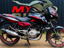 Bajaj Pulsar 150 2016 Motorbike