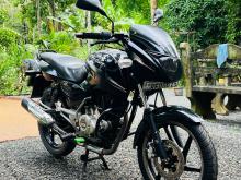 Bajaj Pulsar 150 2016 Motorbike