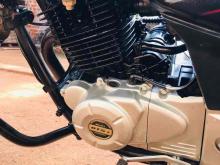 https://riyasewana.com/uploads/bajaj-pulser-150-139444724231.jpg
