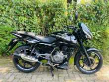 Bajaj Pulsar 150 2016 Motorbike