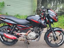Bajaj Pulsar 150 2014 Motorbike