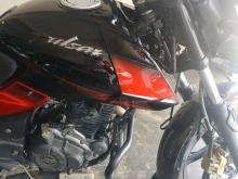 Bajaj Pulsar 150 2018 Motorbike