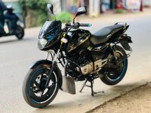 Bajaj Pulsar 150 2014 Motorbike
