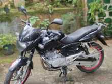 https://riyasewana.com/uploads/bajaj-pulser-150-1911565113073.jpg