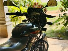 https://riyasewana.com/uploads/bajaj-pulser-150-191543546625.jpg