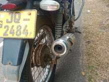 https://riyasewana.com/uploads/bajaj-pulser-150-221354154692.jpg