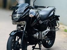 Bajaj Pulsar 150 2015 Motorbike