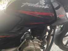 https://riyasewana.com/uploads/bajaj-pulser-150-2620421722393.jpg