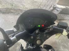 https://riyasewana.com/uploads/bajaj-pulser-150-2620425224181.jpg