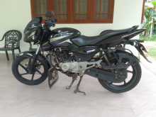 Bajaj Pulsar 150 2016 Motorbike