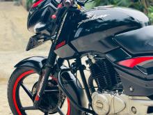 Bajaj Pulser 150 2015 Motorbike