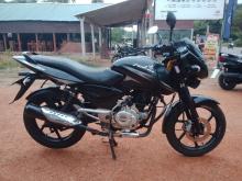 Bajaj Pulsar 150 2014 Motorbike
