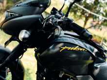 Bajaj Pulsar 150 Neon 2019 Motorbike