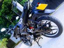 https://riyasewana.com/uploads/bajaj-pulser-150-2821201613614.jpg