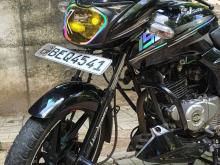 Bajaj Pulsar 150 2016 Motorbike