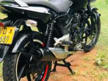 https://riyasewana.com/uploads/bajaj-pulser-150-3115213513033.jpg