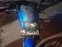 Bajaj Pulsar 150 2005 Motorbike