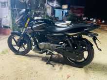 https://riyasewana.com/uploads/bajaj-pulser-150-42132534162.jpg