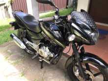 Bajaj Pulsar 150 2016 Motorbike