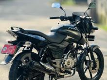https://riyasewana.com/uploads/bajaj-pulser-150-67250824801.jpg