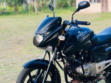 https://riyasewana.com/uploads/bajaj-pulser-150-71037586524.jpg