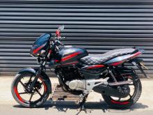 Bajaj Pulsar 150 2016 Motorbike
