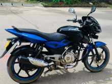 Bajaj Pulsar 150 2016 Motorbike