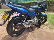 Bajaj Pulsar 150 2016 Motorbike