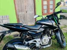 Bajaj Pulsar 180 2015 Motorbike