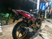 Bajaj Pulsar 180 2016 Motorbike