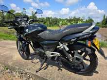 Bajaj Pulsar 180 2006 Motorbike