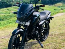Bajaj Pulsar 180 2004 Motorbike