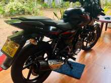 Bajaj Pulsar 180 2017 Motorbike