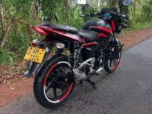 Bajaj Pulsar 180 2011 Motorbike