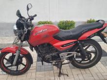 Bajaj Pulsar 180 2004 Motorbike