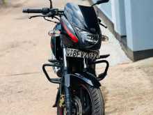 Bajaj Pulsar 180 2017 Motorbike
