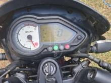 https://riyasewana.com/uploads/bajaj-pulser-180-4130440473321.jpg