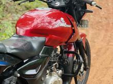 https://riyasewana.com/uploads/bajaj-pulser-180-46264324053.jpg
